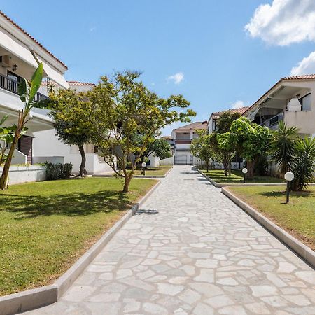 Valasi Apartments Szkála Fúrkasz Kültér fotó
