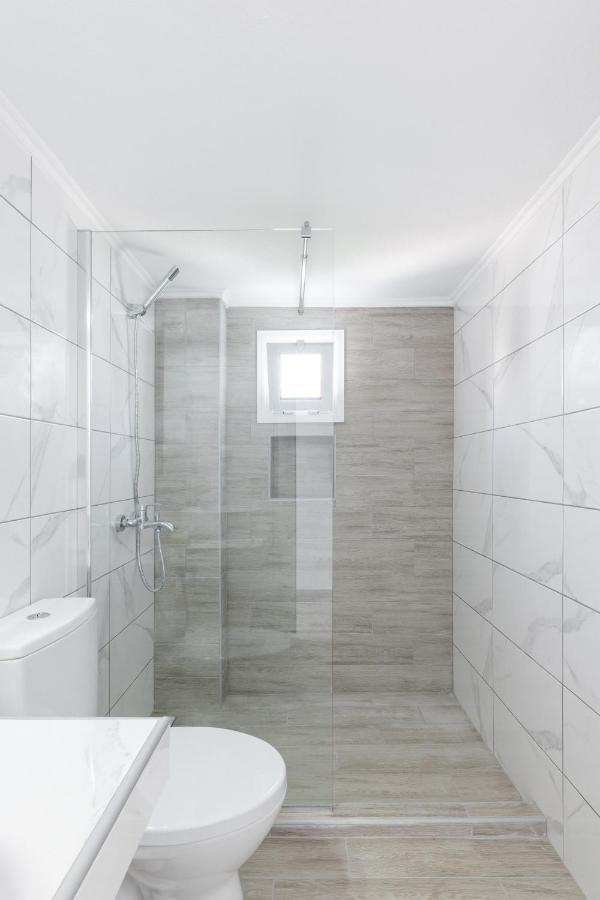 Valasi Apartments Szkála Fúrkasz Kültér fotó